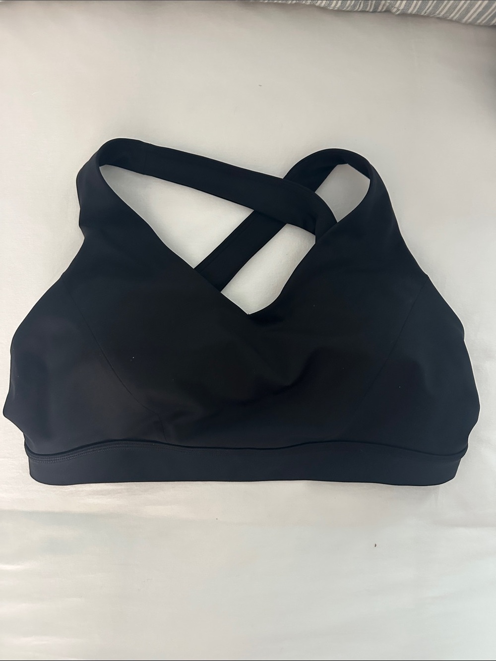 lululemon athletica Black Cross-Back Sports Bra